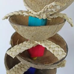 HappyBird Treatspielzeug Coconut Kabob Bird Toy -EHEIM || DENNERLE || VERSELE-LAGA Verkäufe 3e0a759ee483a01c13547c9e27316b0e462f2635 1416853 de DE 33ab3b15dca9bee8d79b140e78c127203ca35ccbbEVh1L